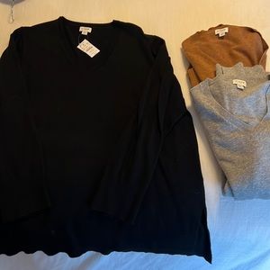 3 jcrew sweaters. V neck size 2X. Sold as a set.
